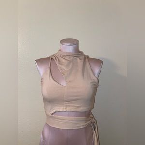 Crop Top.